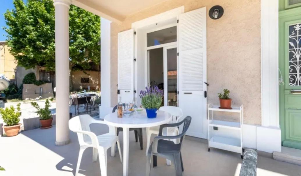 Remarquable T2 Avec Terrasse Apartamento *